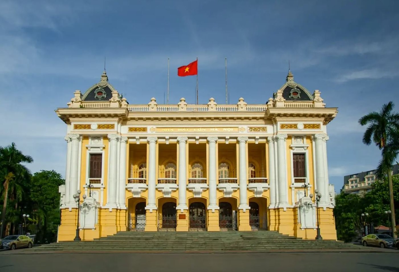nha-hat-lon-ha-noi-1_1676040490.jfif